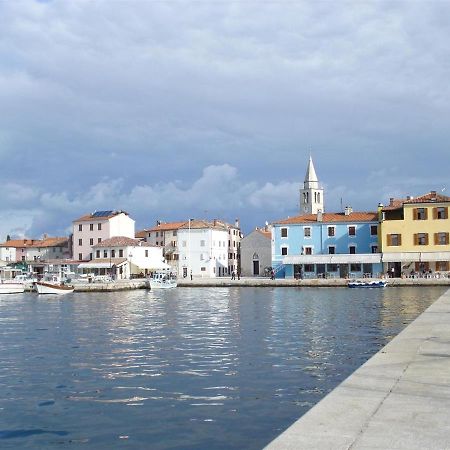 Lovely Fazana Apartments 400M From The Sea Fažana Exterior foto