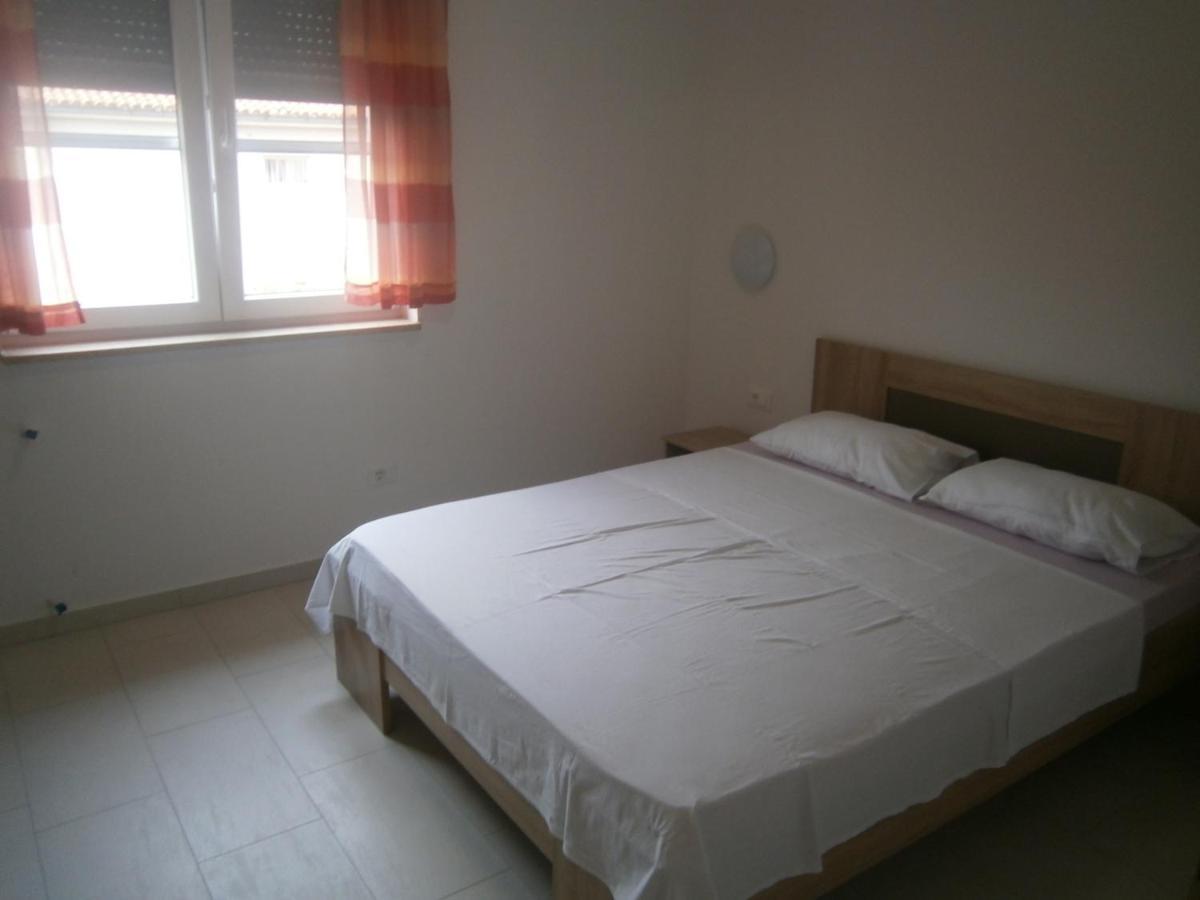 Lovely Fazana Apartments 400M From The Sea Fažana Exterior foto