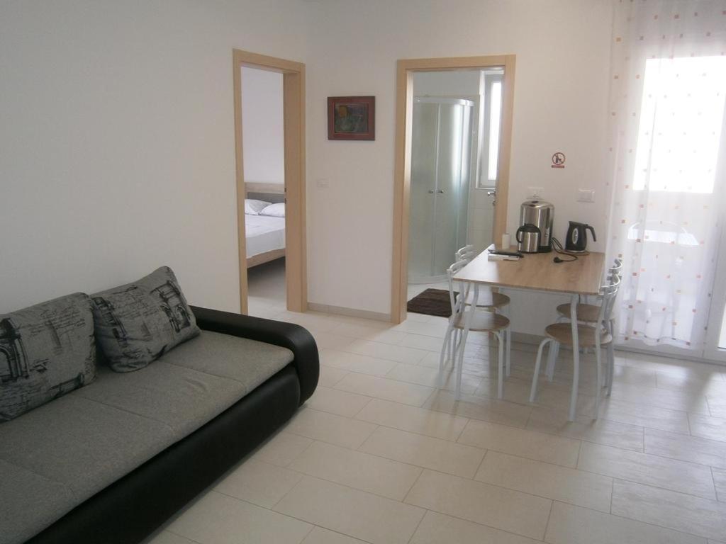 Lovely Fazana Apartments 400M From The Sea Fažana Exterior foto