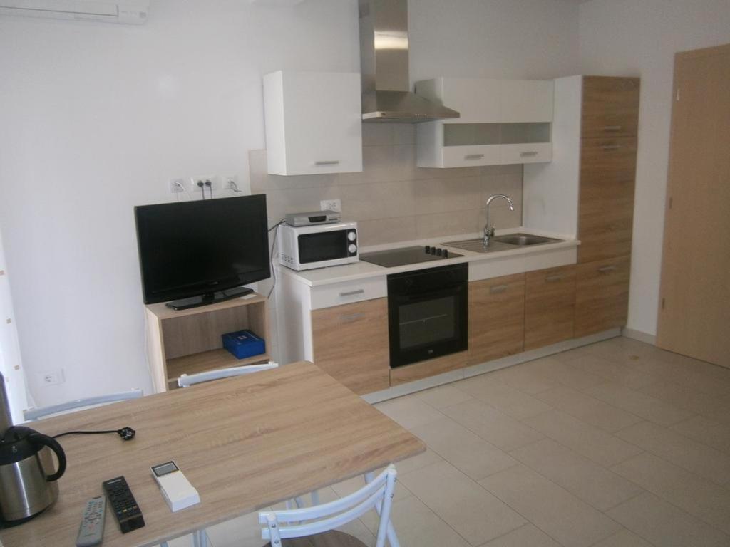 Lovely Fazana Apartments 400M From The Sea Fažana Exterior foto